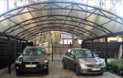 Навесы для автомобиля из поликарбоната